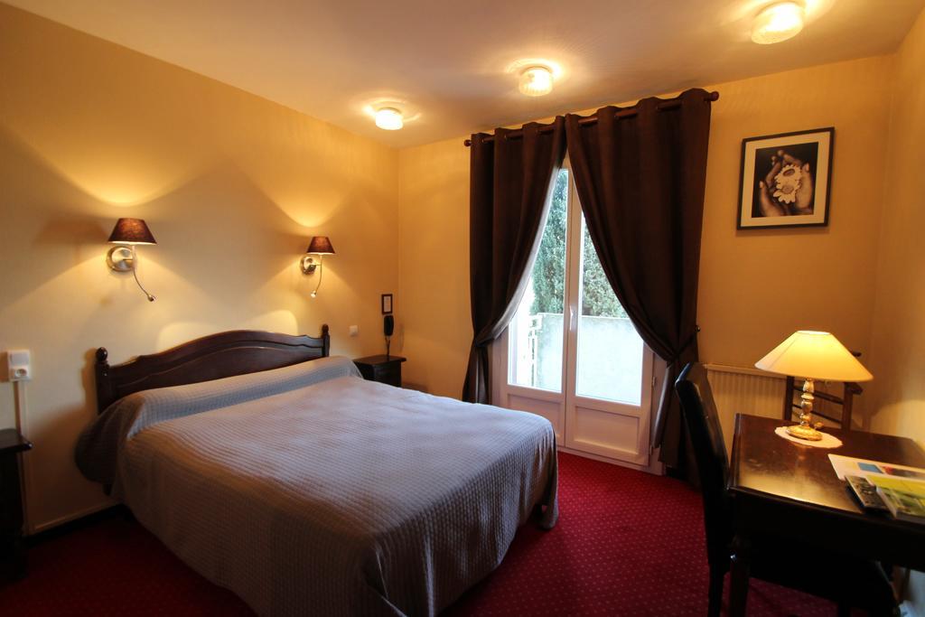 Hotel Le Valaurie Saint-Nazaire  Εξωτερικό φωτογραφία